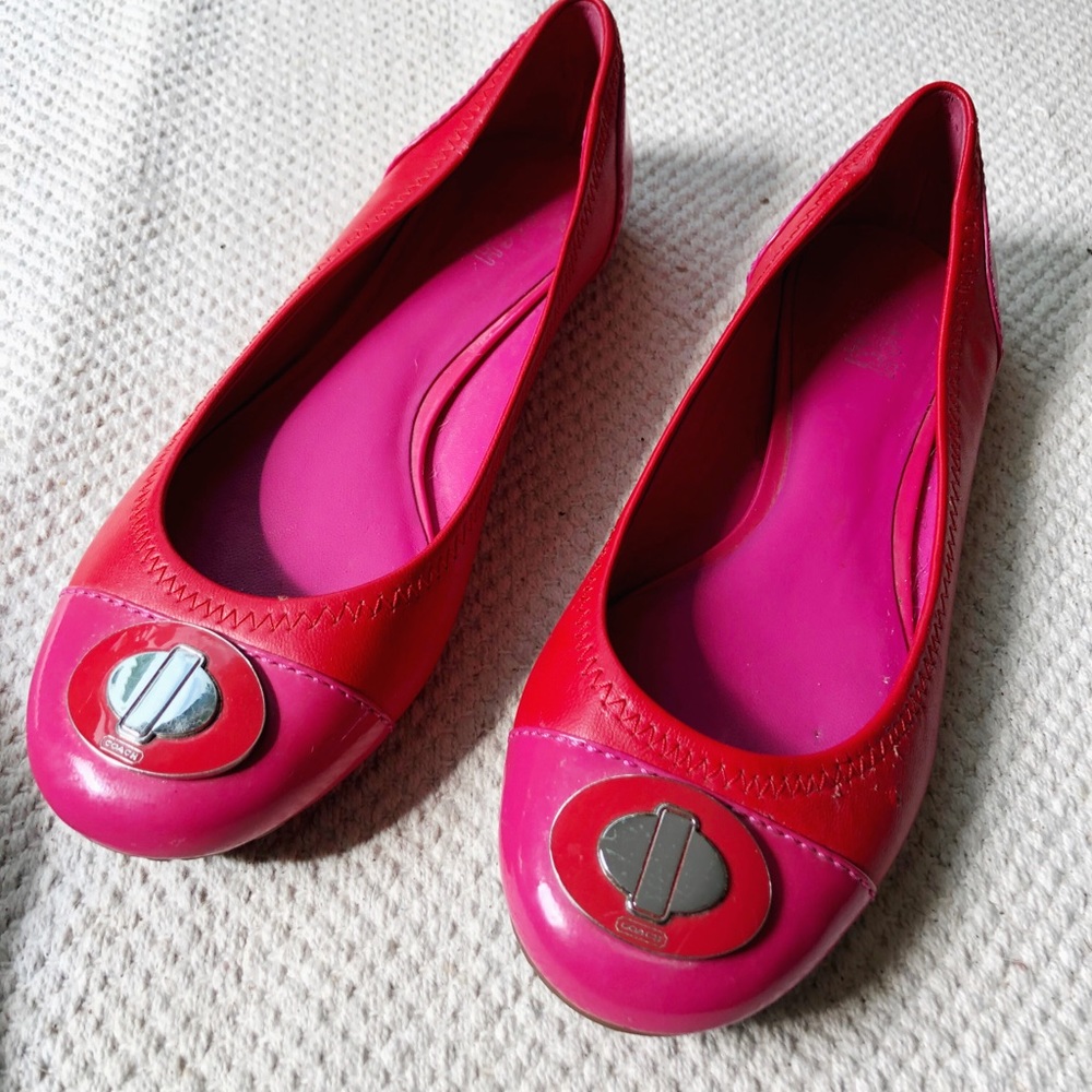Coach Shannon flats in pink and red